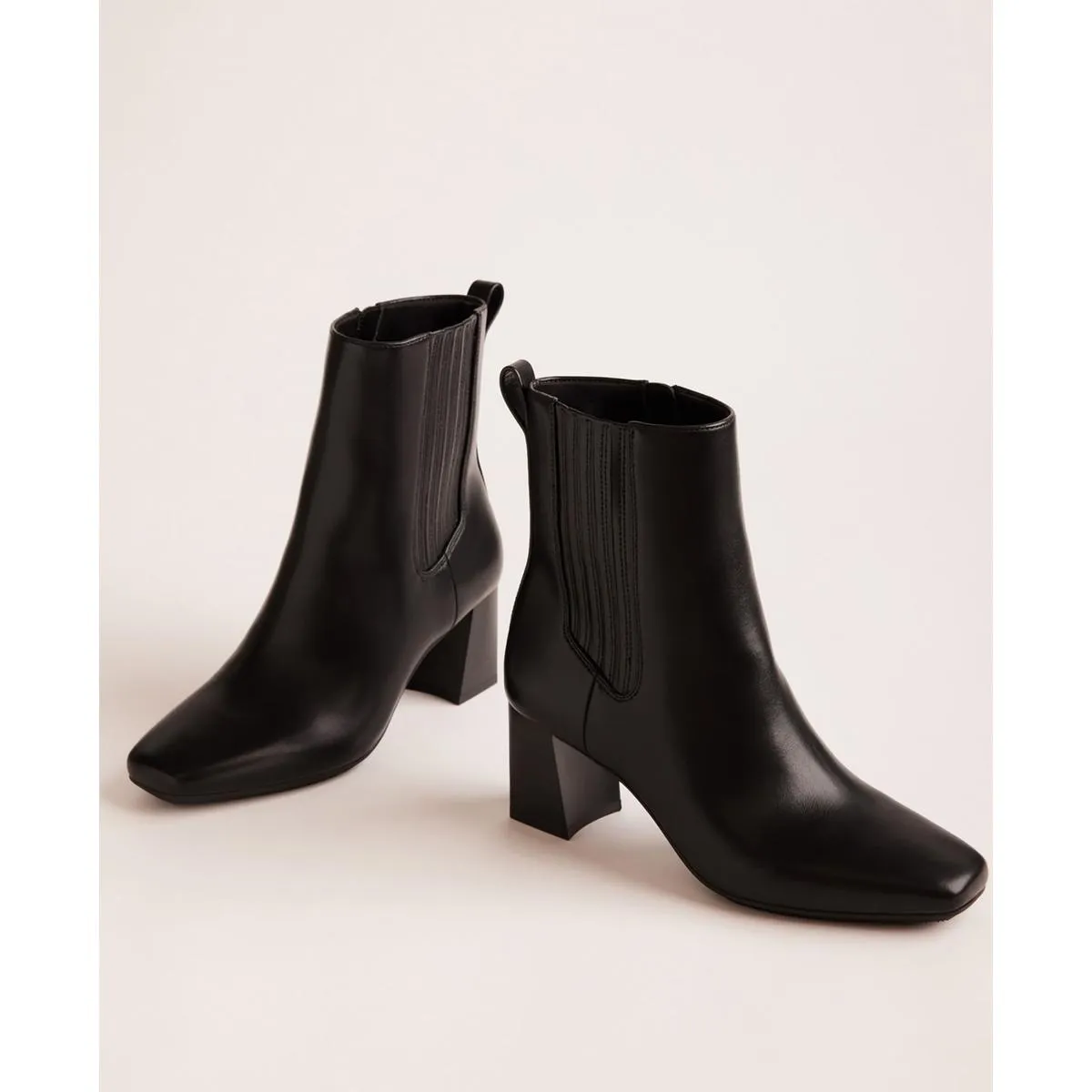 AKALISIA Womens Flex Fit Manmade Ankle Boots