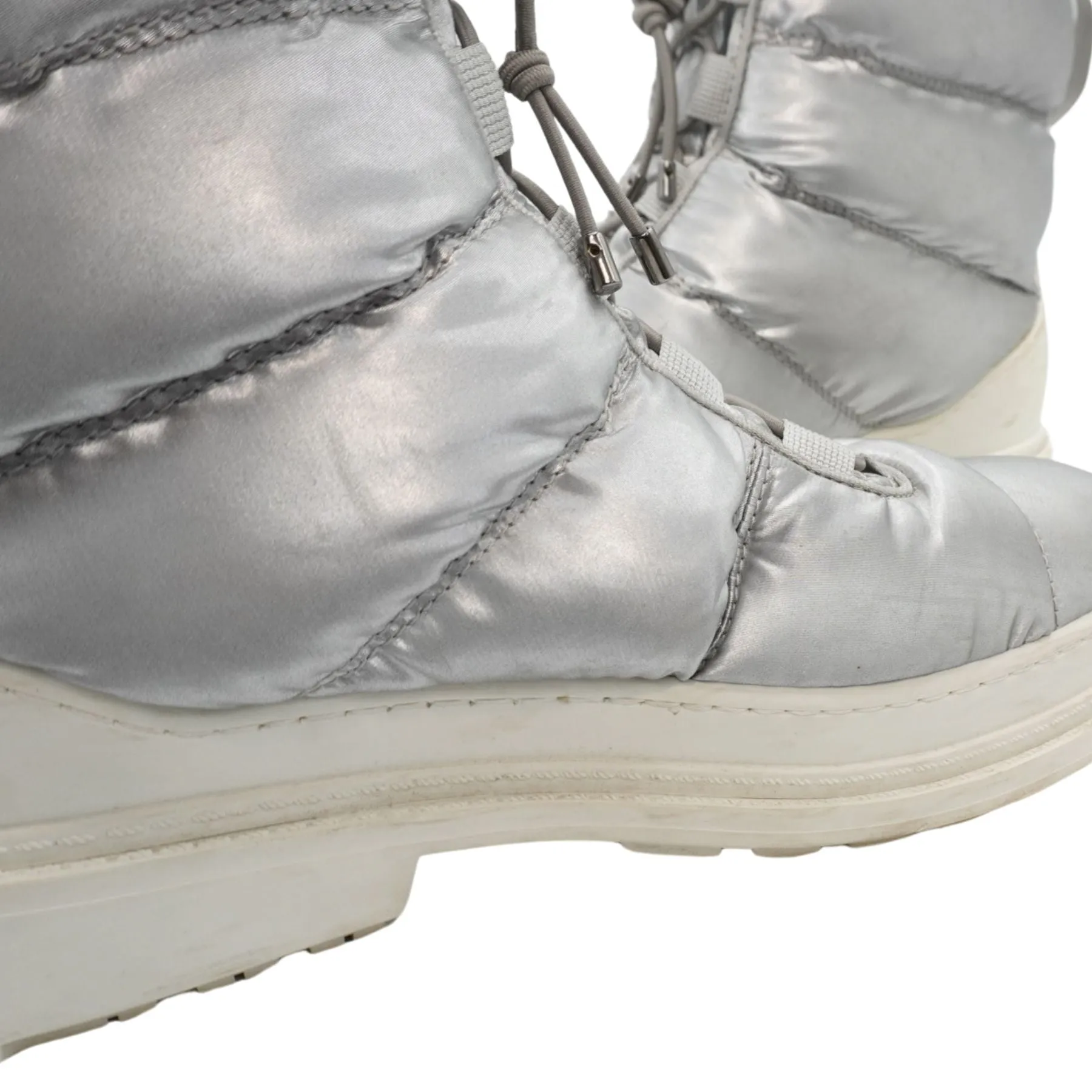 Chanel 'Ice Walking' Snow Boots - Women's 38