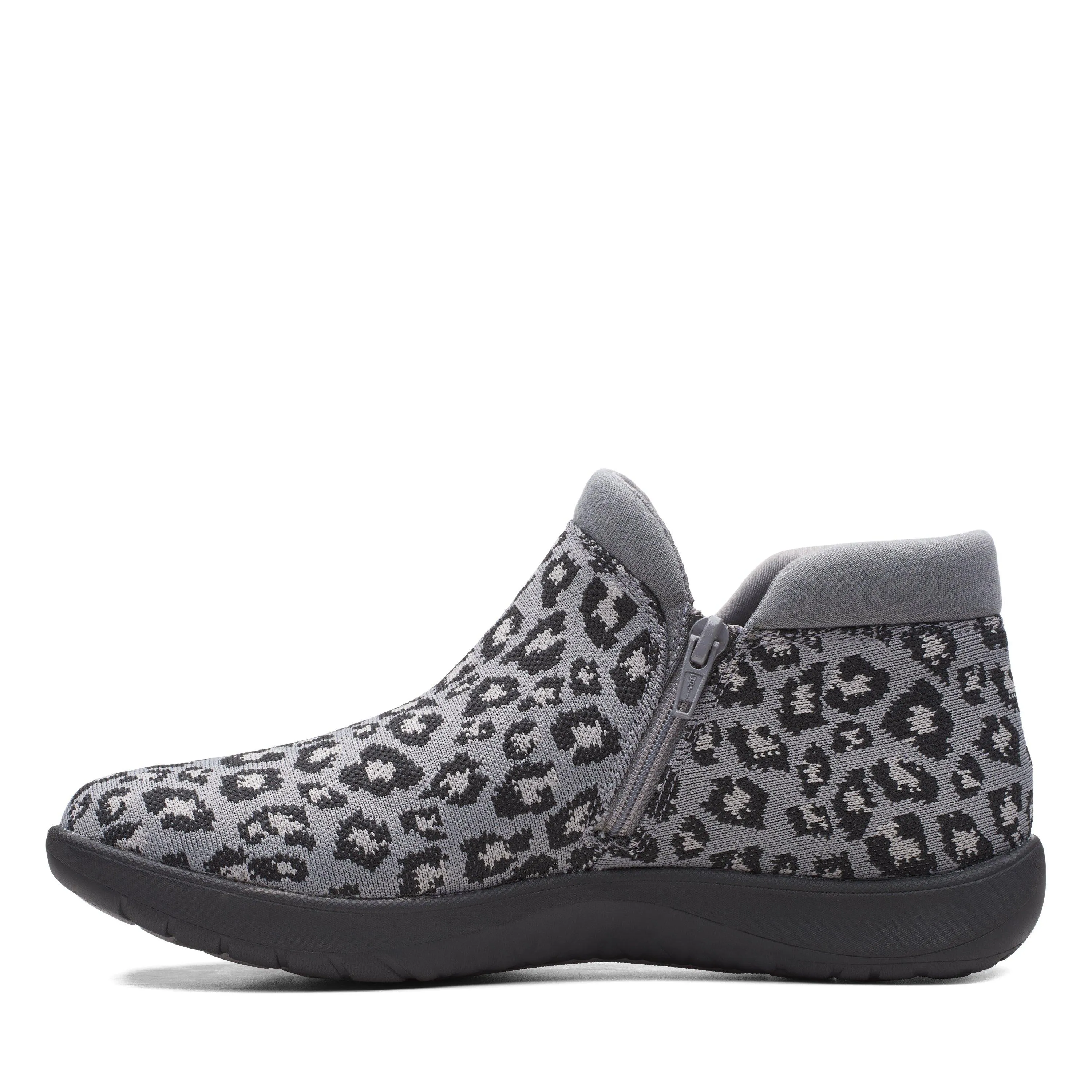 Clarks Adella Pine in Grey Synthetic