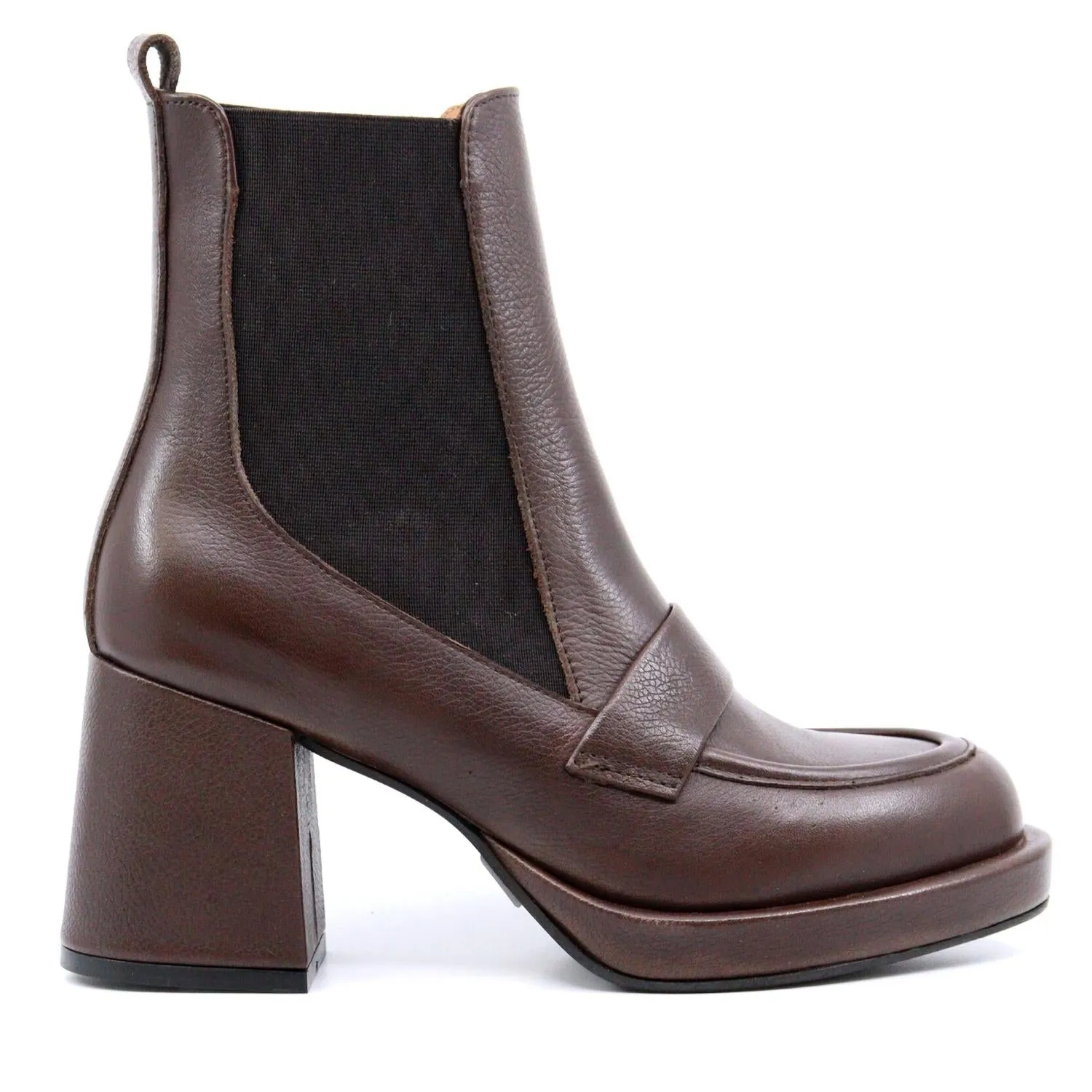 Dalton Heeled Boot In Brown