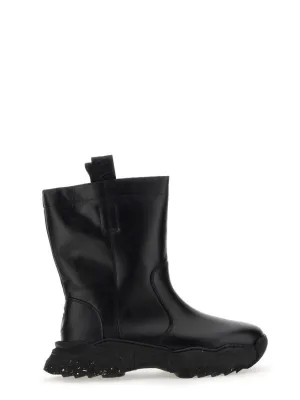 Dealer Boot