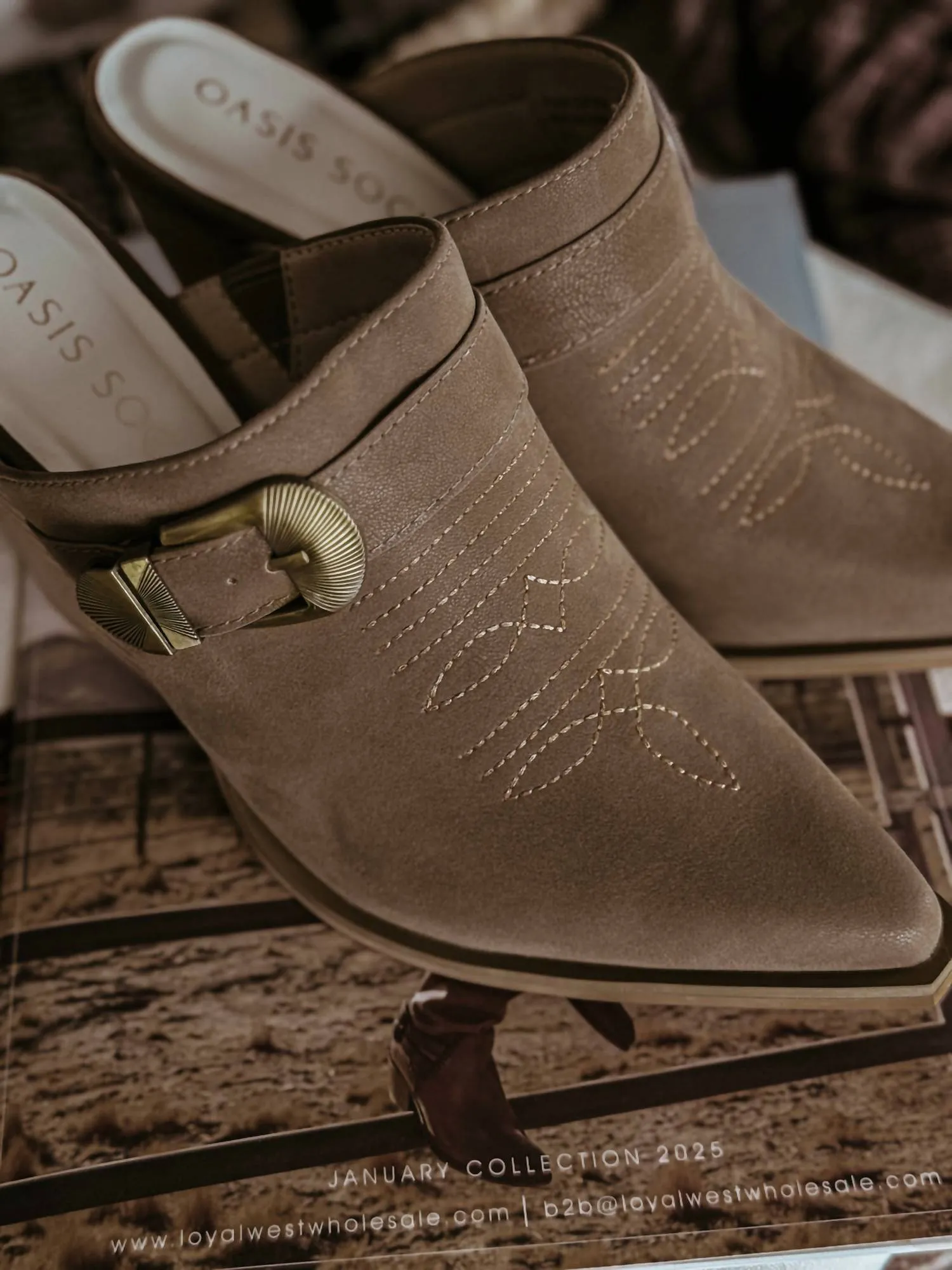 Dixie Mule In Dark Taupe