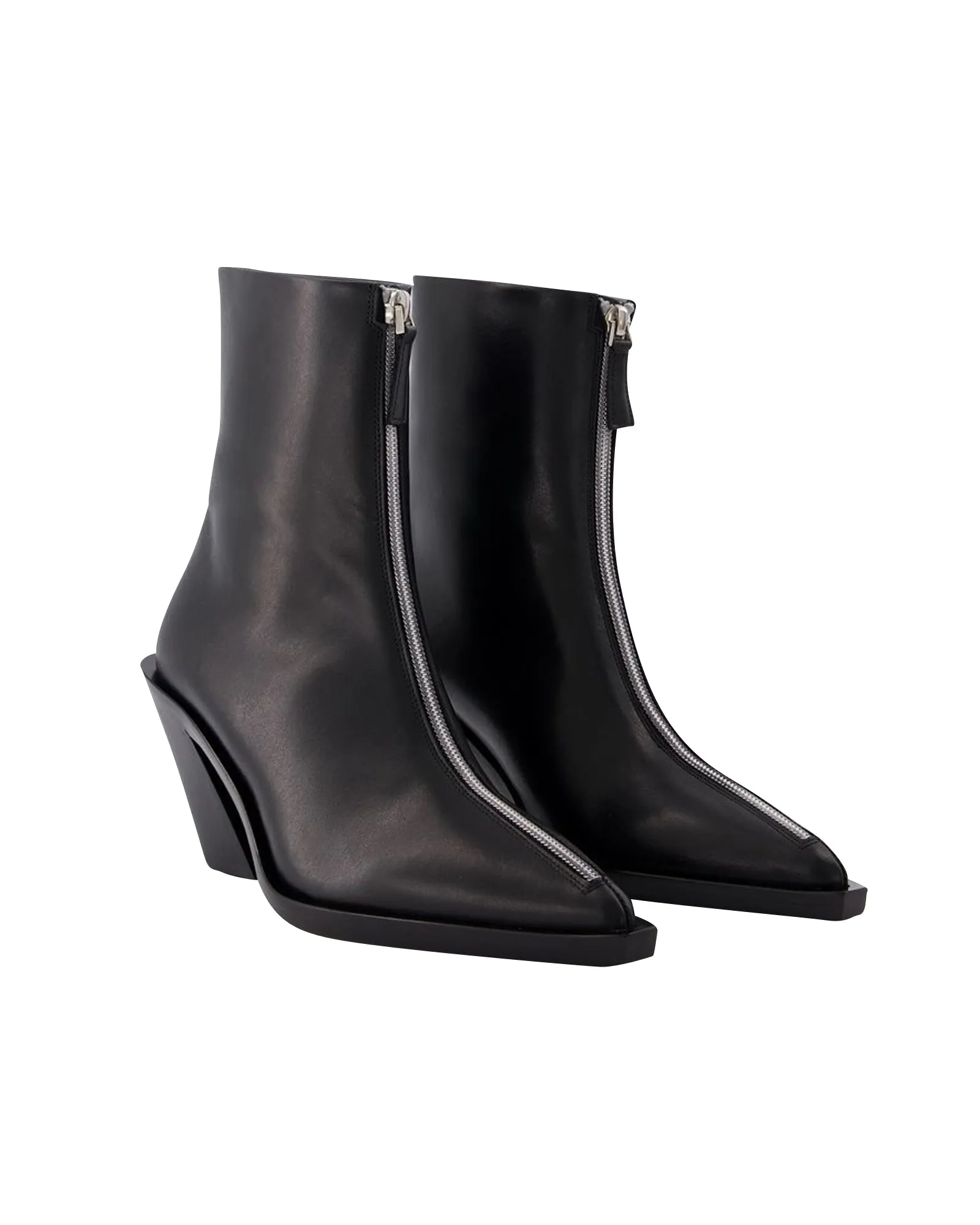 Eclair Zipper Boots in Black Leather