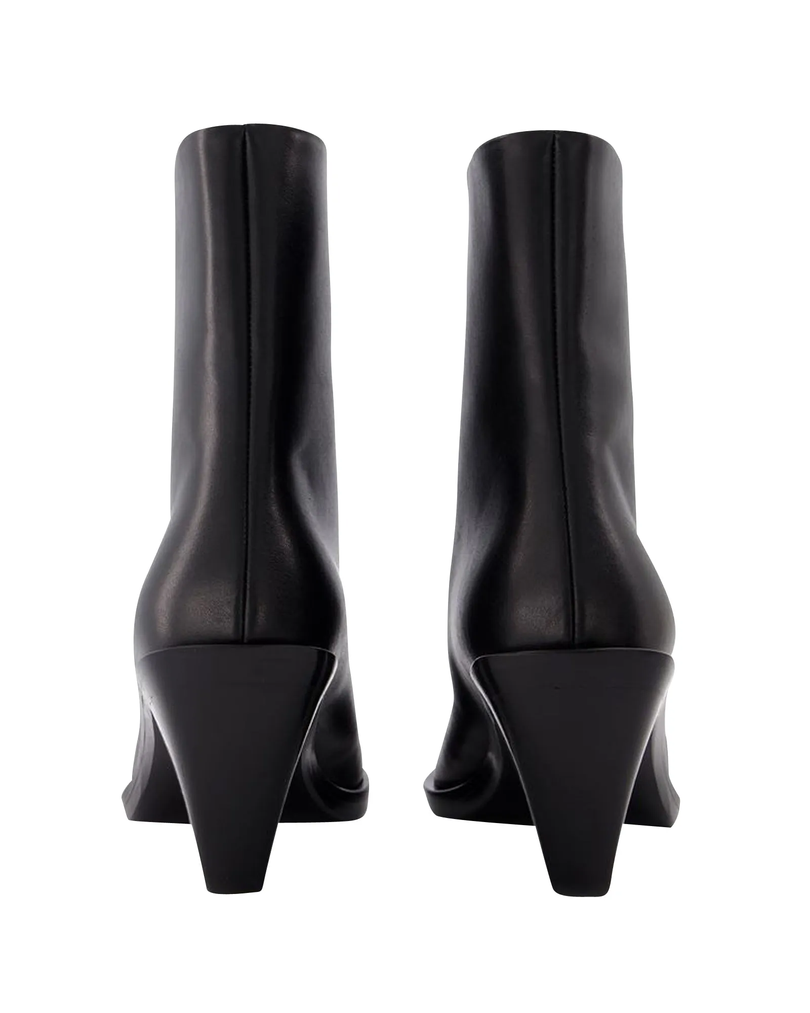 Eclair Zipper Boots in Black Leather