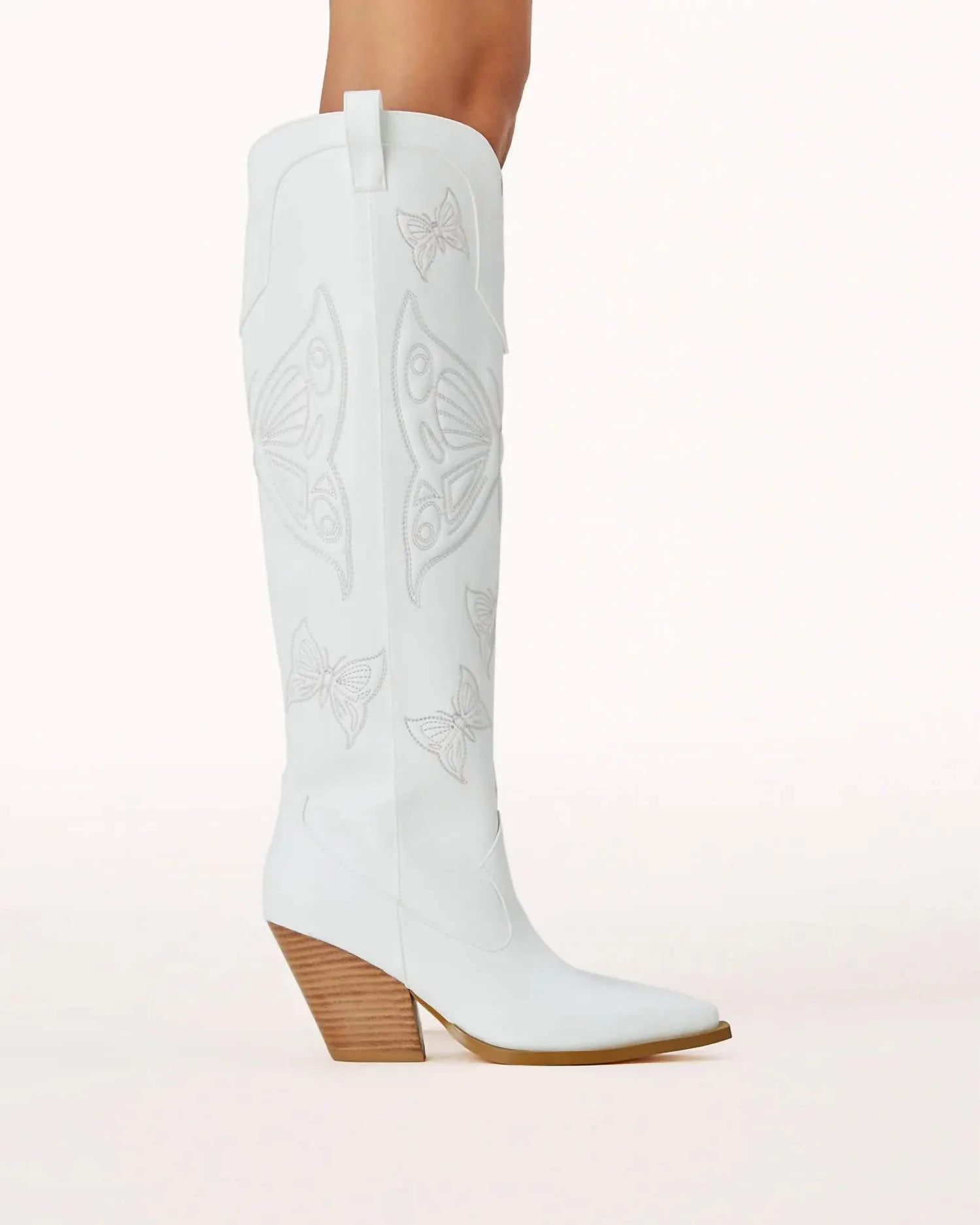 Emina Cowboy Boots In White