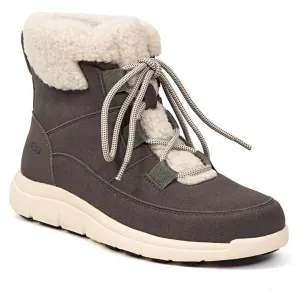 Freeze Womens Faux Fur Faux Leather Shearling Boots