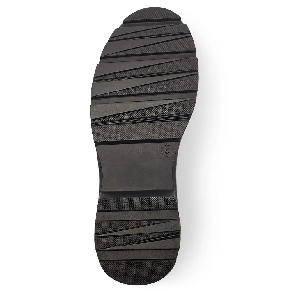 Hank Boot in Black Smooth
