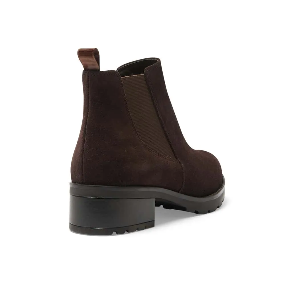 Iowa Boot in Chocolate Suede Suede