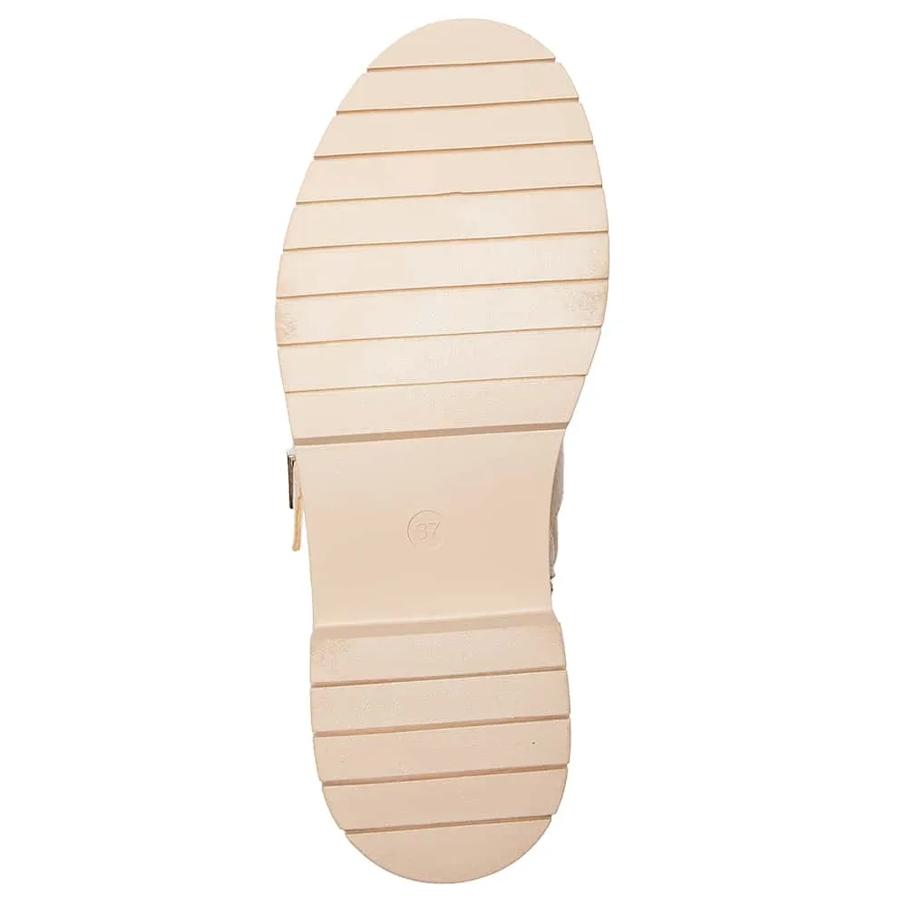 Kora Boot in Nude Smooth