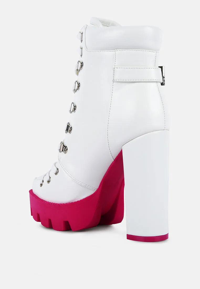 larch cushion collared biker boots