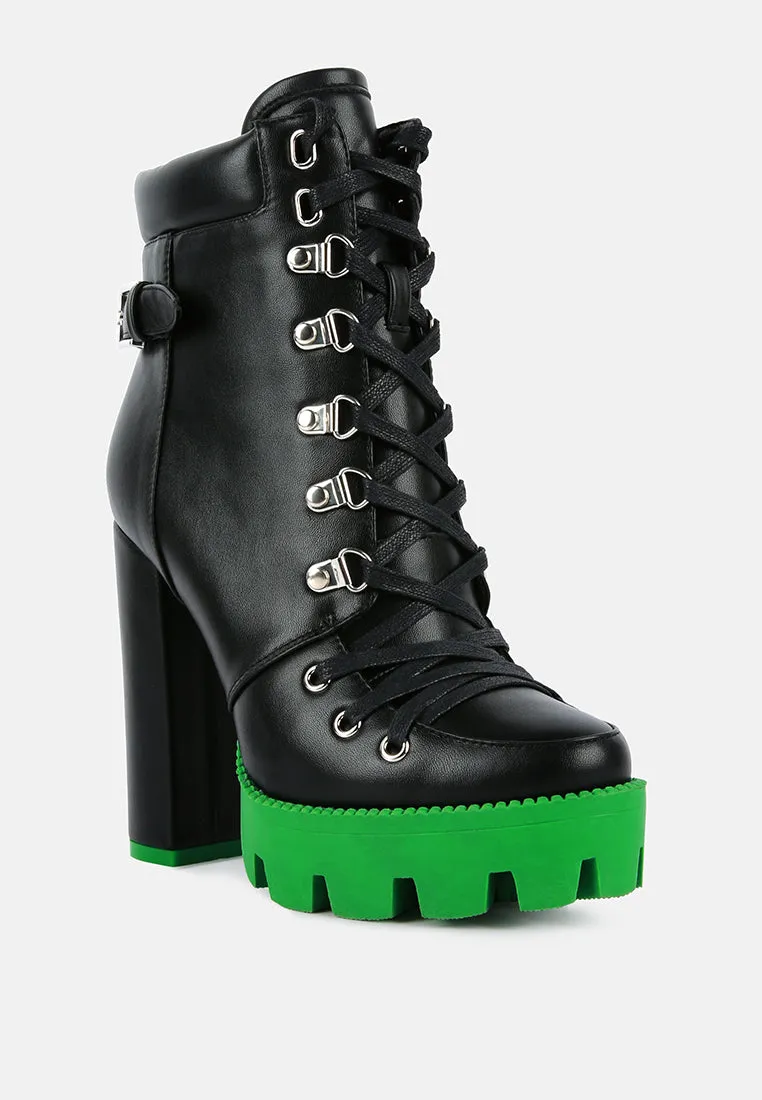 larch cushion collared biker boots