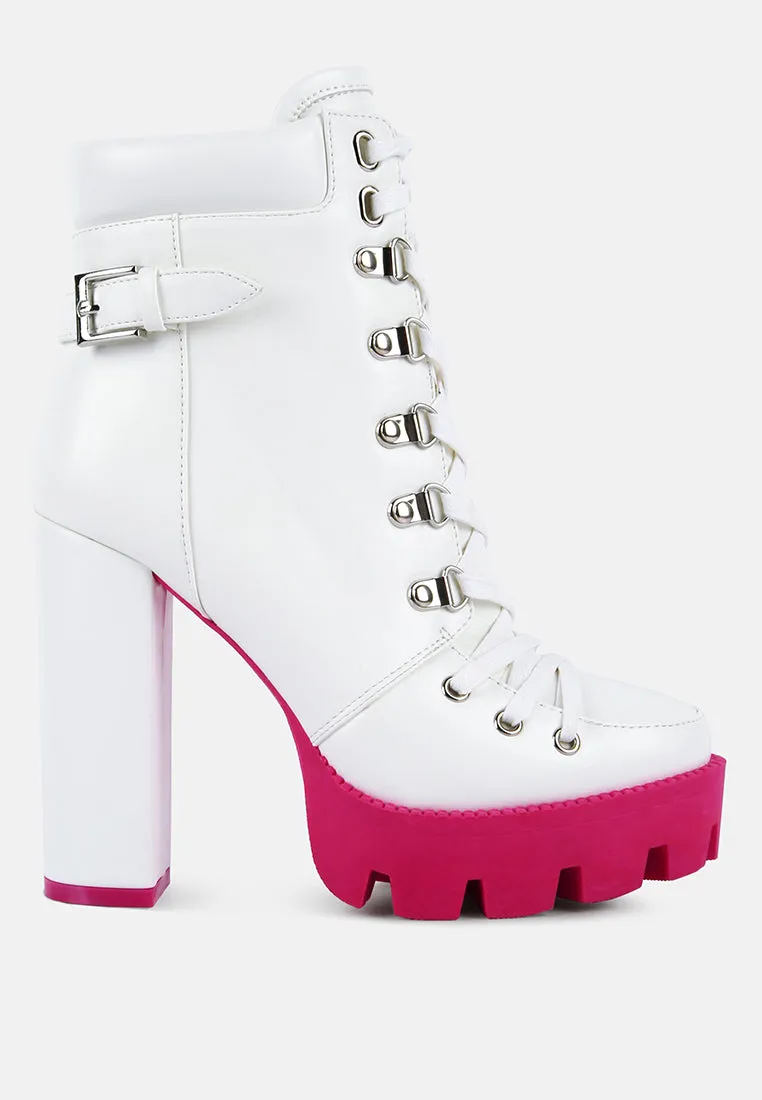 larch cushion collared biker boots