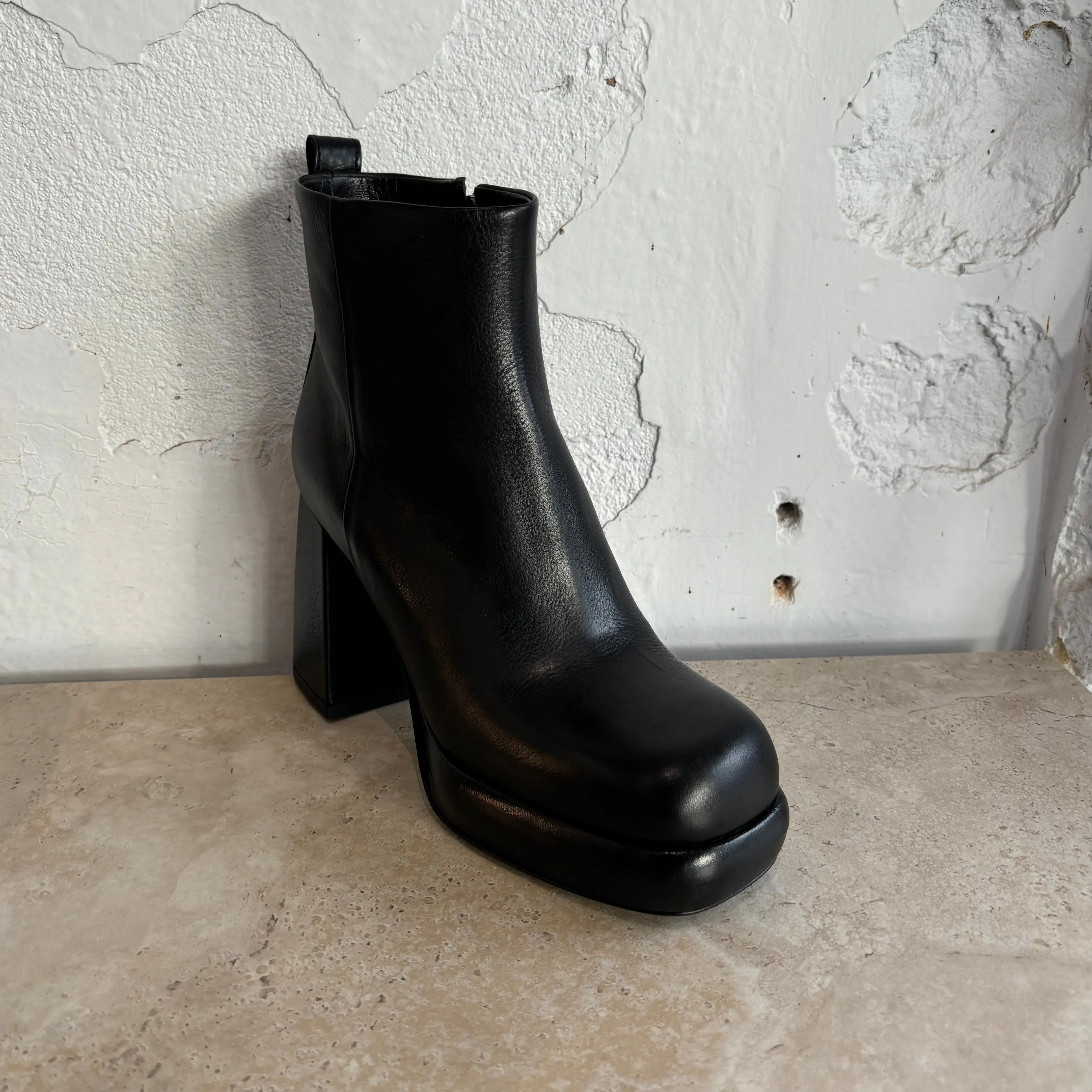 Laura Bellariva 9312 Nero