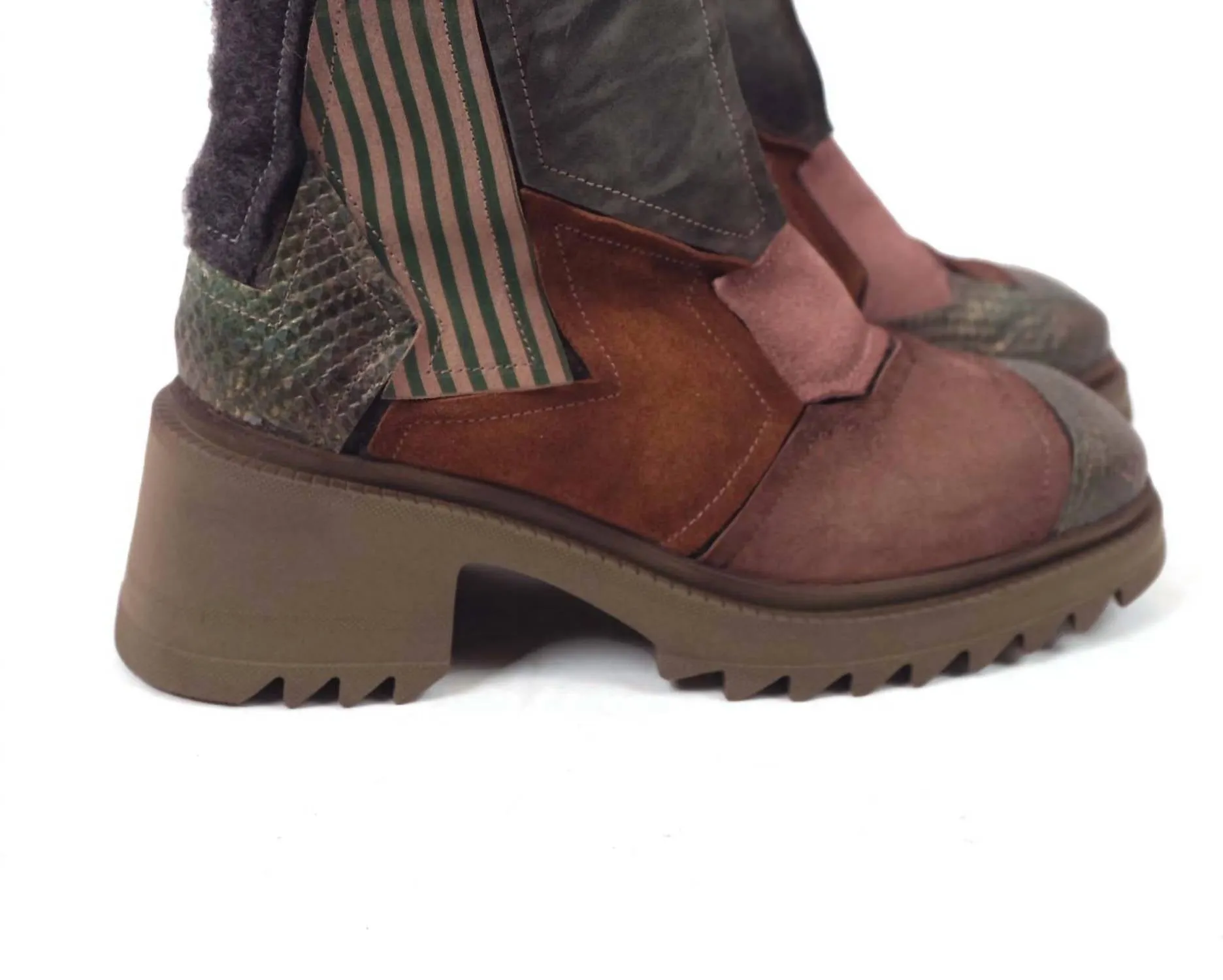 Lizzie Boot In Kaki