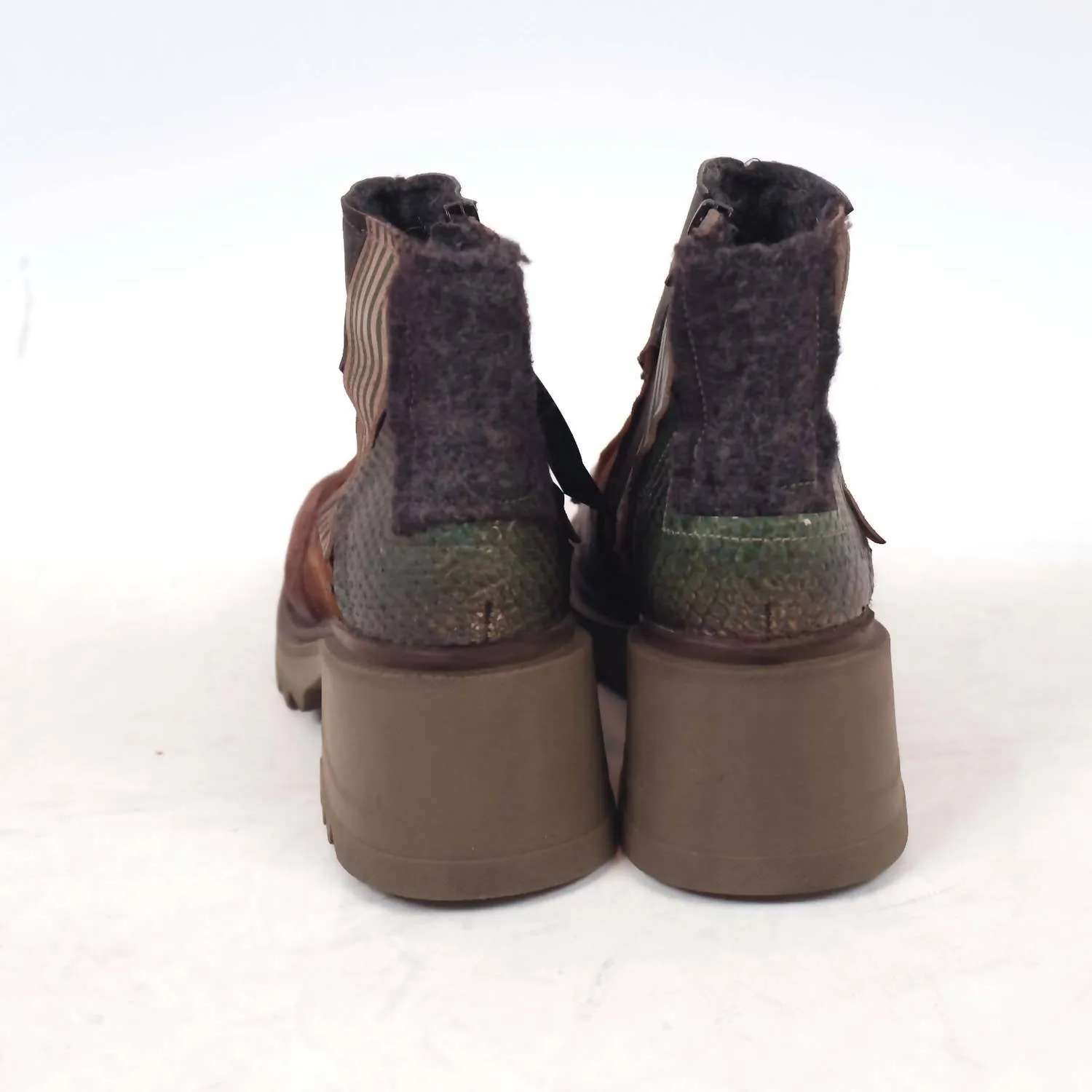 Lizzie Boot In Kaki