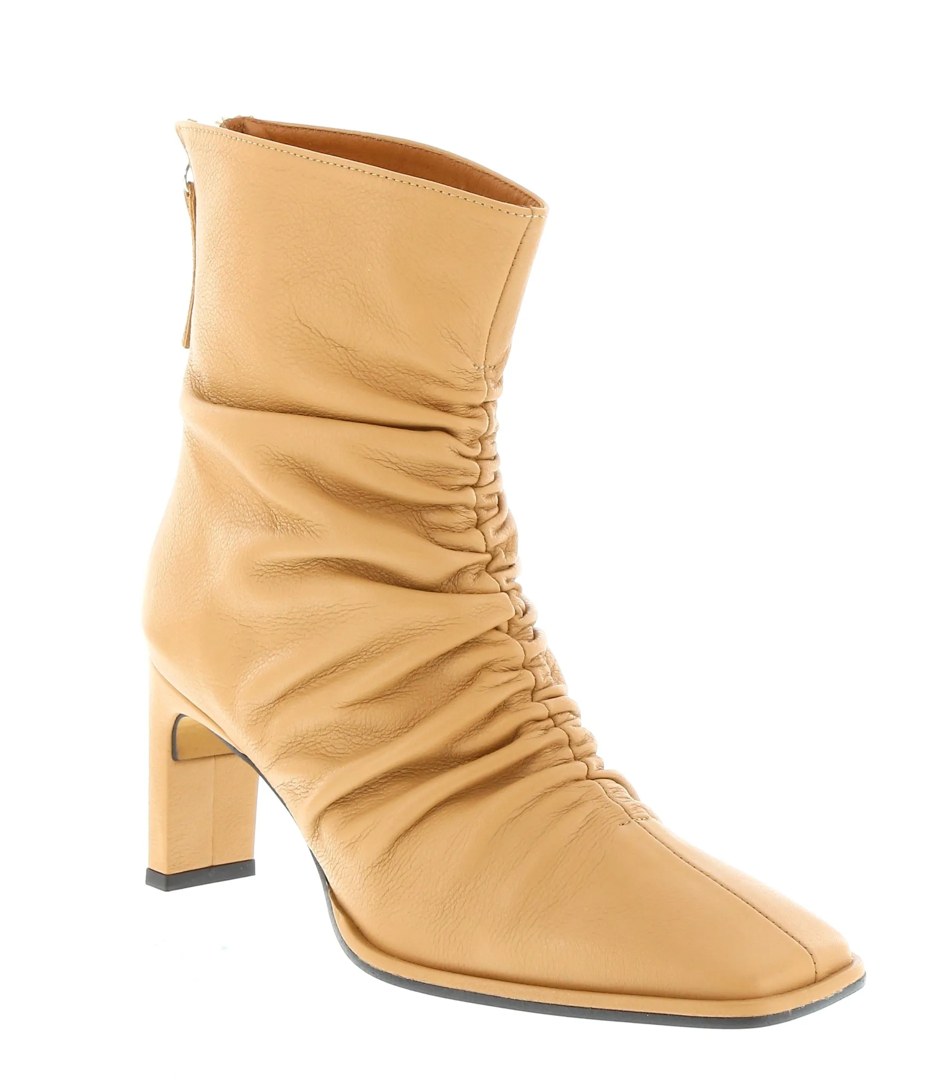 Neo 22545 Nirvana (Camel) - LAST PAIR size 42