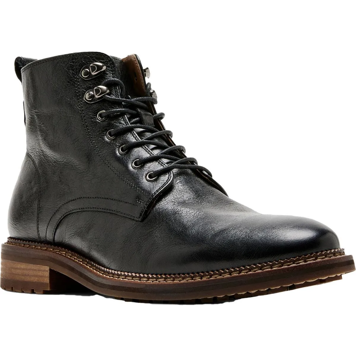 Nova Mens Lace-Up Leather Chukka Boots