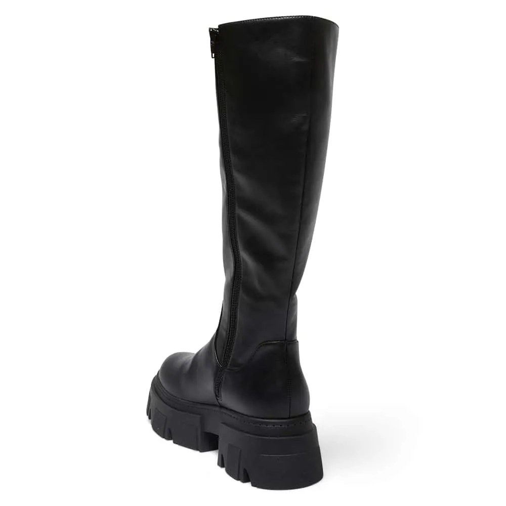 Rapture Boot in Black Smooth