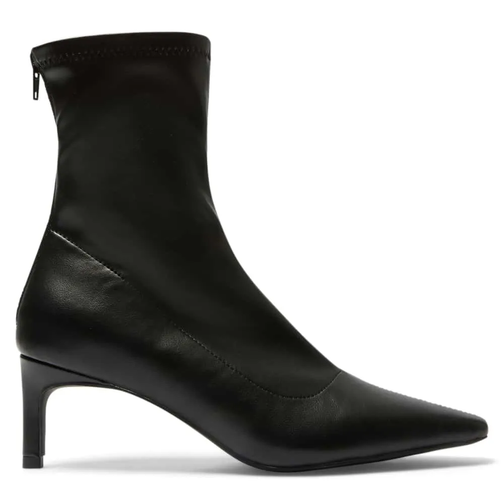 Sharpe Boot in Black