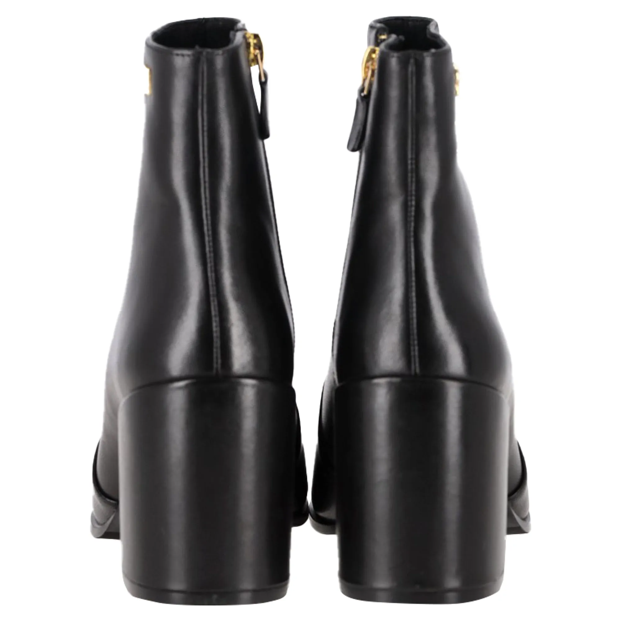 Stuart Weitzman Quinn Block Heel Ankle Boots in Black Leather