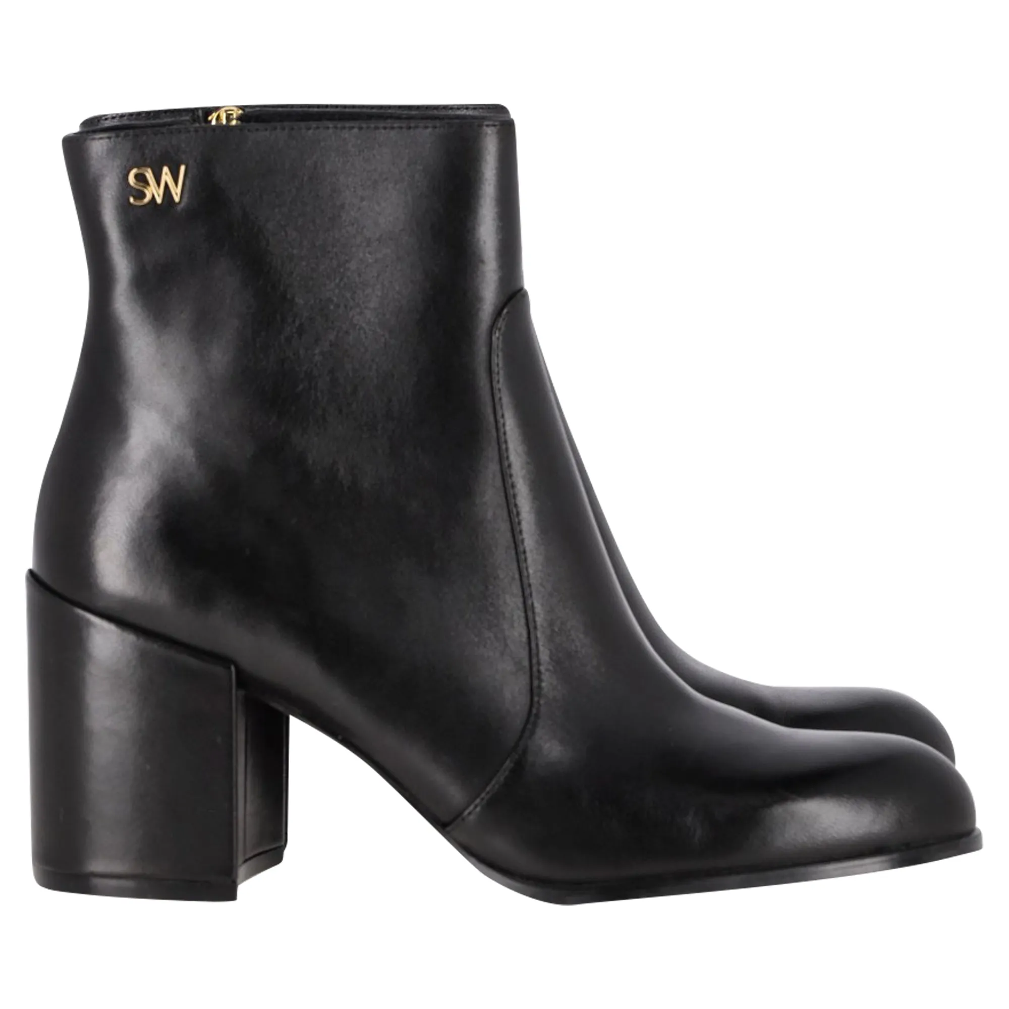 Stuart Weitzman Quinn Block Heel Ankle Boots in Black Leather