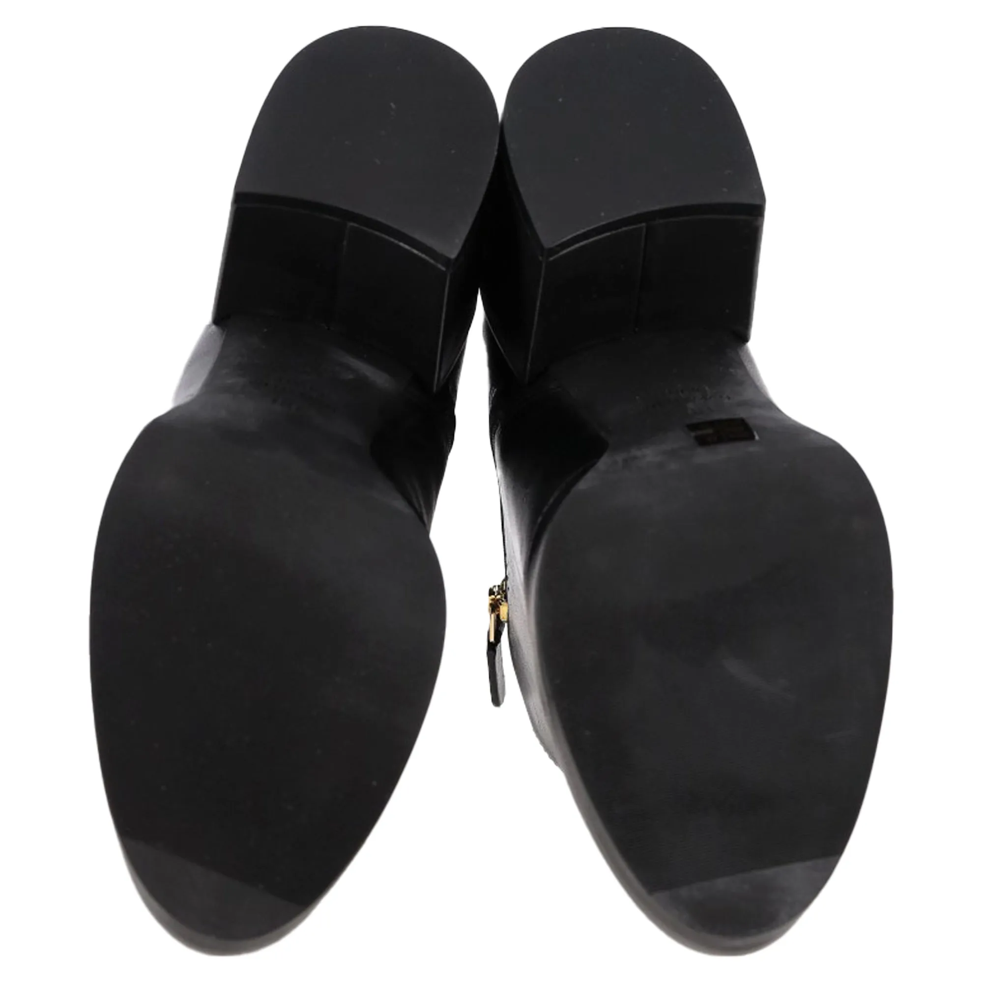 Stuart Weitzman Quinn Block Heel Ankle Boots in Black Leather