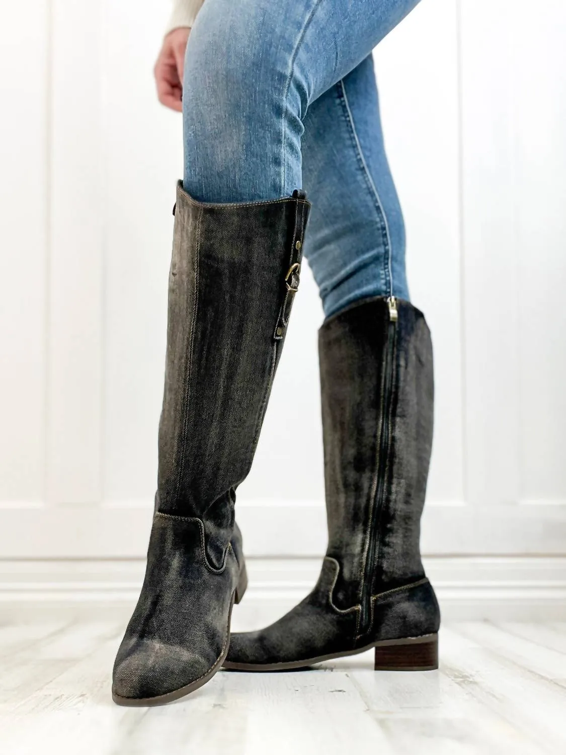 Women's Hold Your Horses Boot In Washed Dark Blue Denim