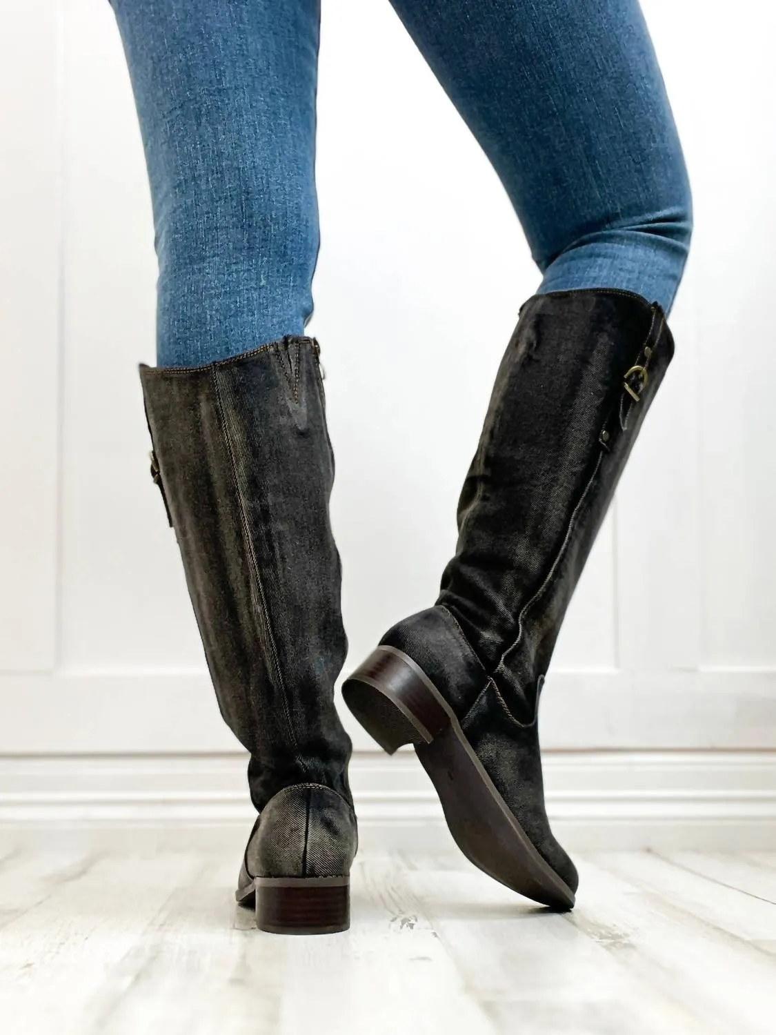 Women's Hold Your Horses Boot In Washed Dark Blue Denim