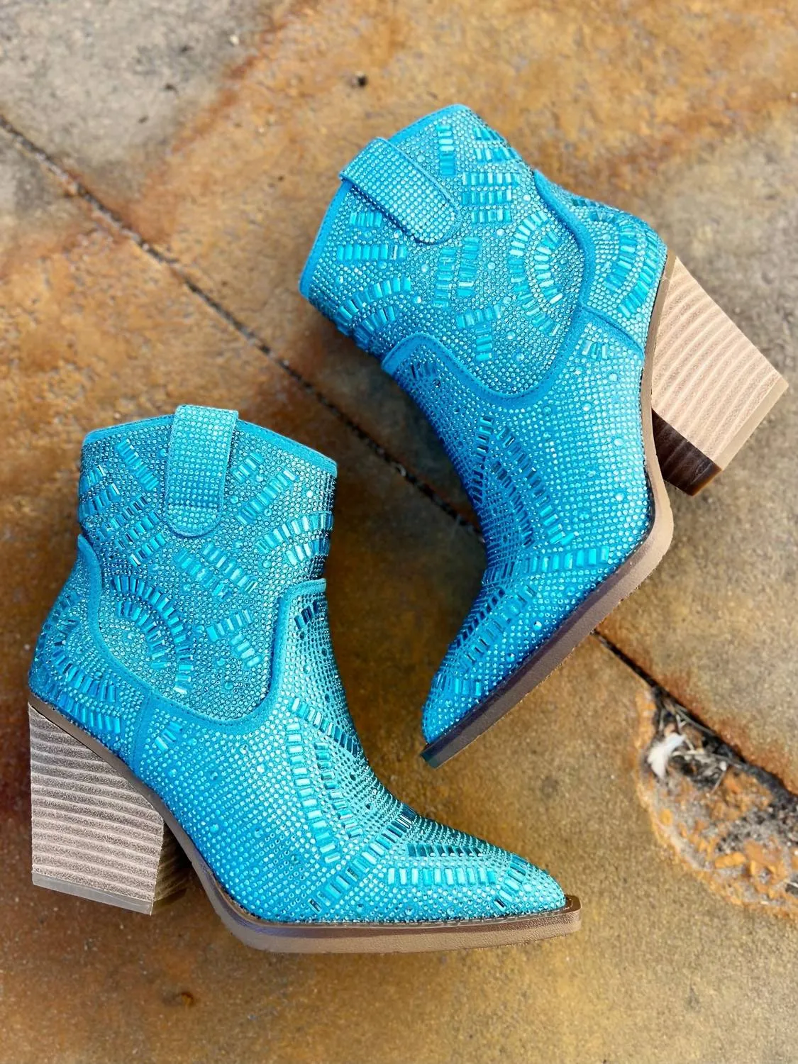 Women's Maze Of Life Boots In Turquoise