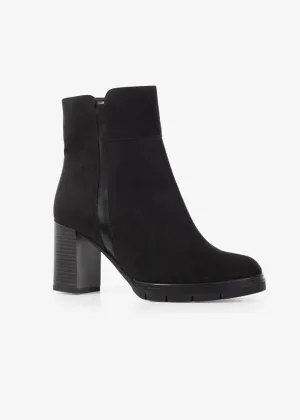 Women's Raila Heeled Boot In Black Suede