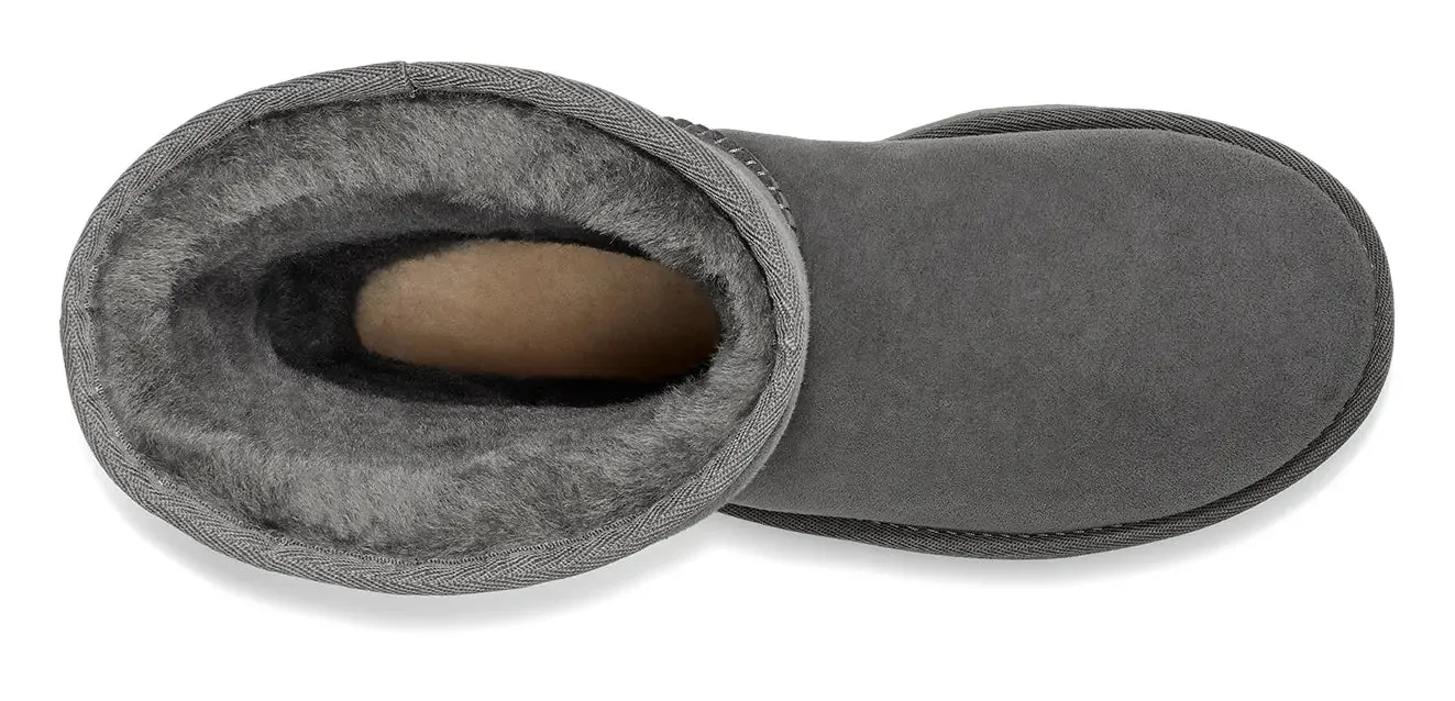 Womens UGG Classic Tall II  Timeless Comfort & Style