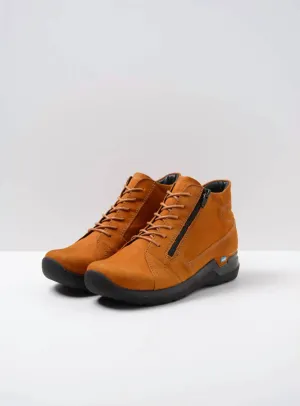 Women's Why Shoes In Dark Ochre Nubuck
